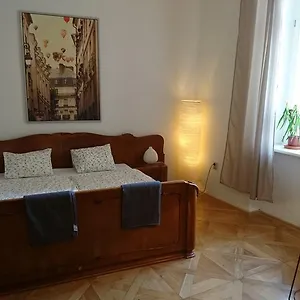 Apartman Ii. Udolni Apartmán